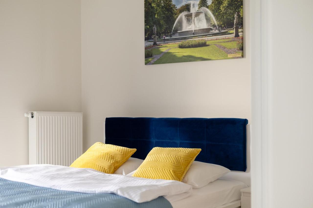 Apartment Wola Chic Blue Warschau